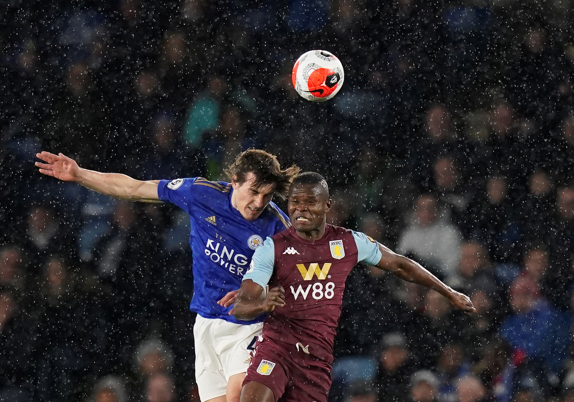 1队以出色 1队以出色